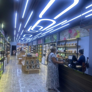 BÁN NHÀ 2 TẦNG MẶT TIỀN PHỐ TÂY NHA TRANG